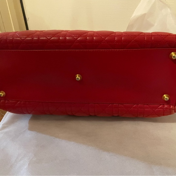 Pre loved Lady Dior Christian Dior Red lamb skin bag - Picture 14 of 15